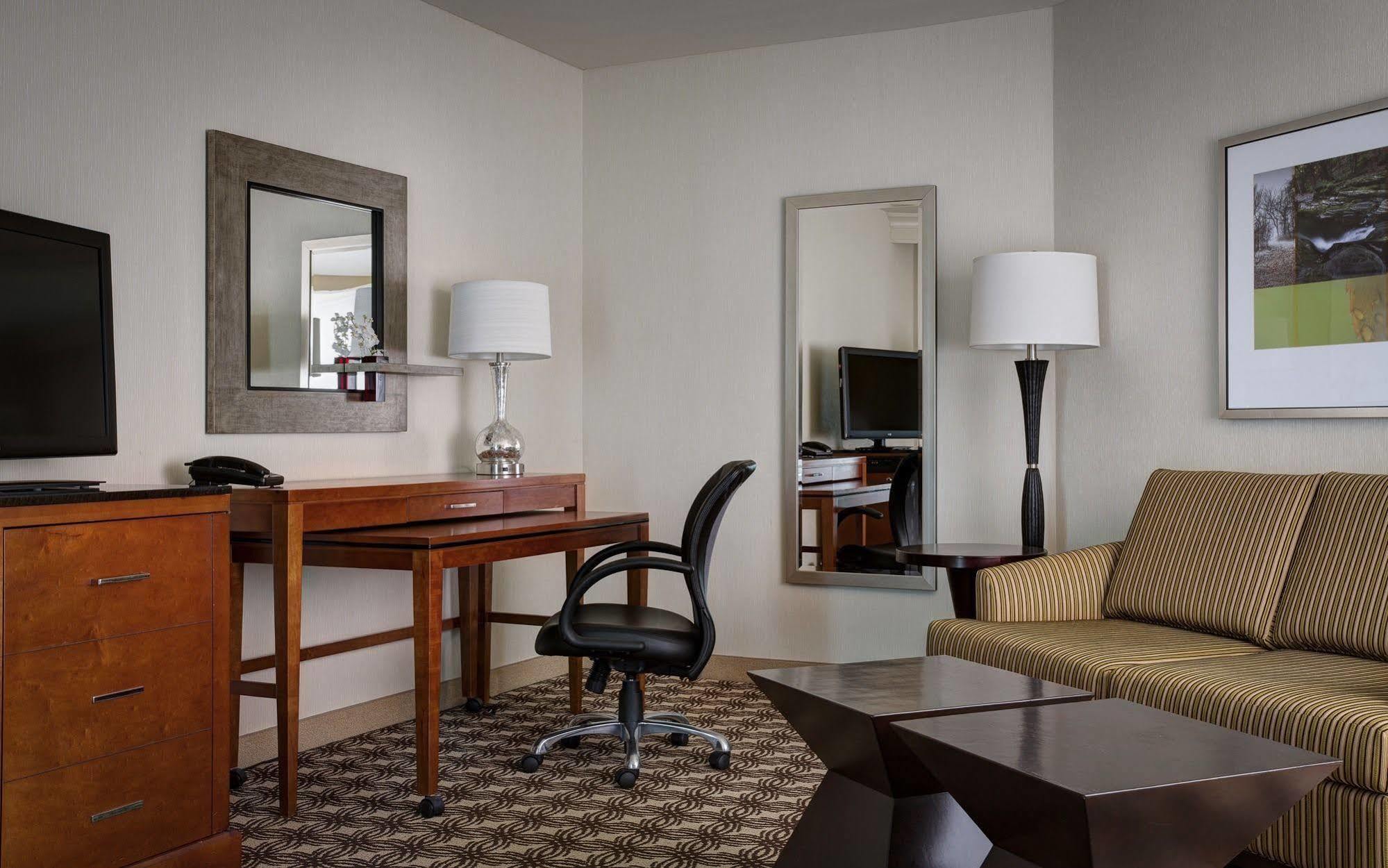 The Woodlands Waterway Marriott Hotel And Convention Center Екстериор снимка